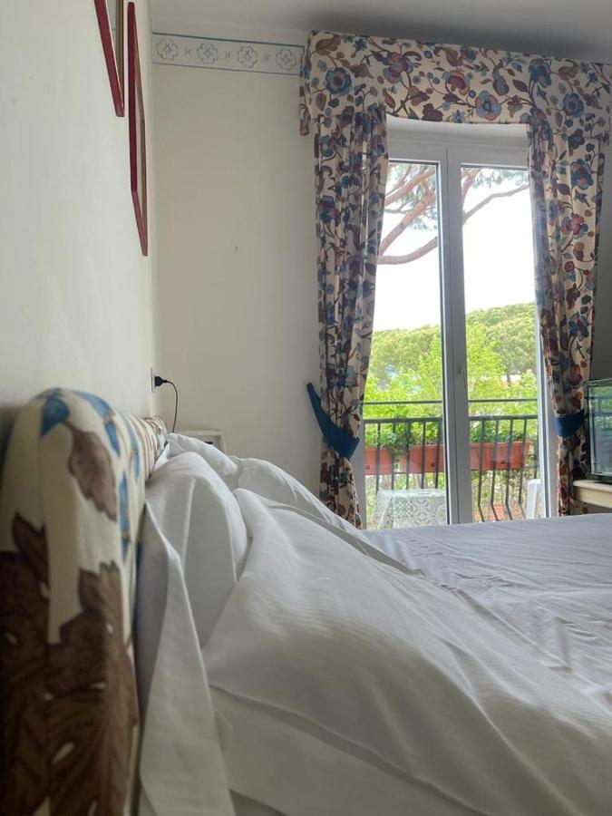 Piccolo Hotel Форте дей Марми Екстериор снимка